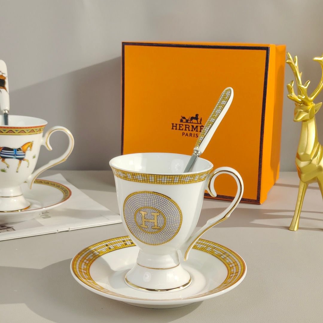 Hermes Bone China Coffee High foot Trophy 3-piece set ðŸ’™ vintage